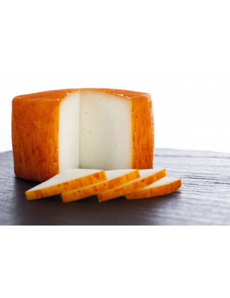 QUESOS DEL CASAR VILLANOBLE AL PIMENTÓN MINI PIEZA DE 400/450 GR