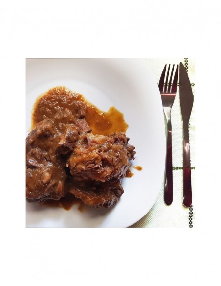 RABO DE TORO EN SALSA CORTADO A MANO VIDRIO 640 GR